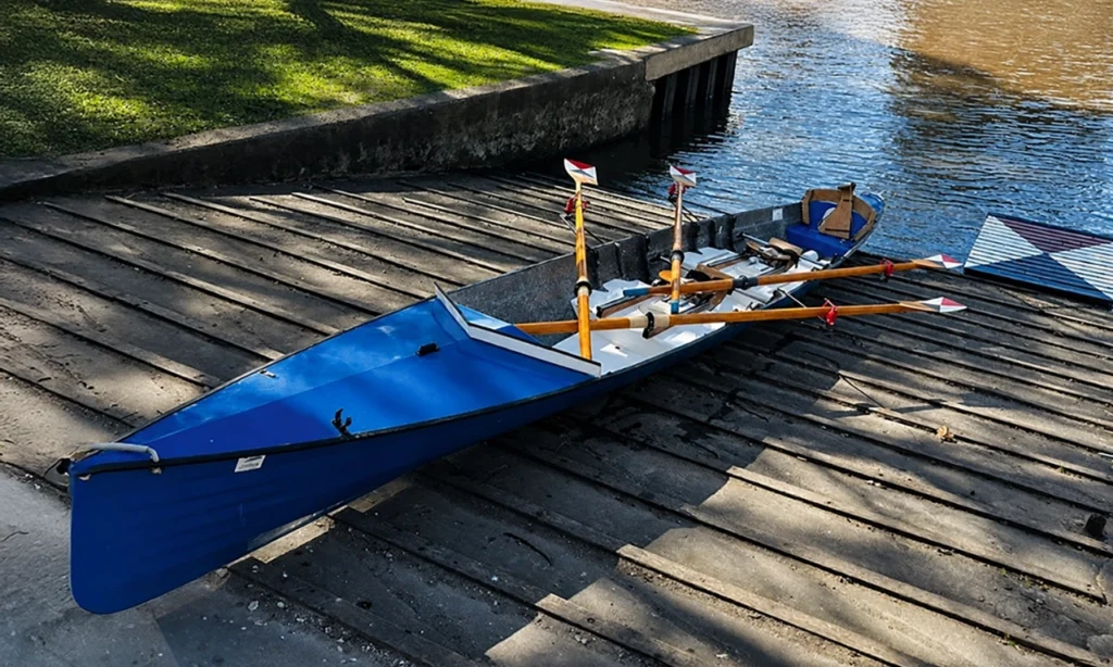 nuevo bote en L'Aviron